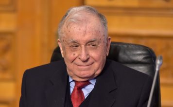 Iliescu, să nu mori încă!