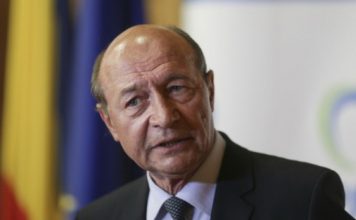Băsescu se pregătește de falimentul României
