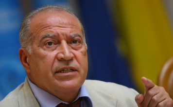 Voiculescu: “Traian Basescu isi bate joc de profesori”