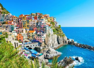 Care sunt cele mai colorate orase din lume